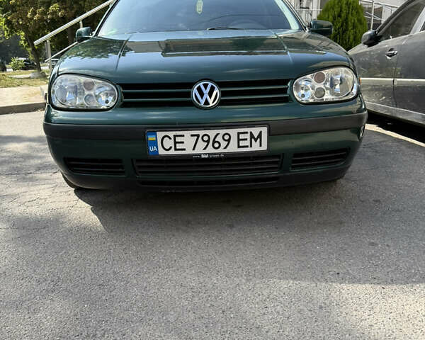 Зелений Фольксваген Гольф, об'ємом двигуна 1.6 л та пробігом 252 тис. км за 3600 $, фото 1 на Automoto.ua