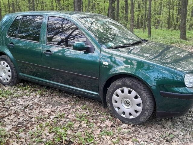 Зеленый Фольксваген Гольф, объемом двигателя 0 л и пробегом 365 тыс. км за 1750 $, фото 2 на Automoto.ua