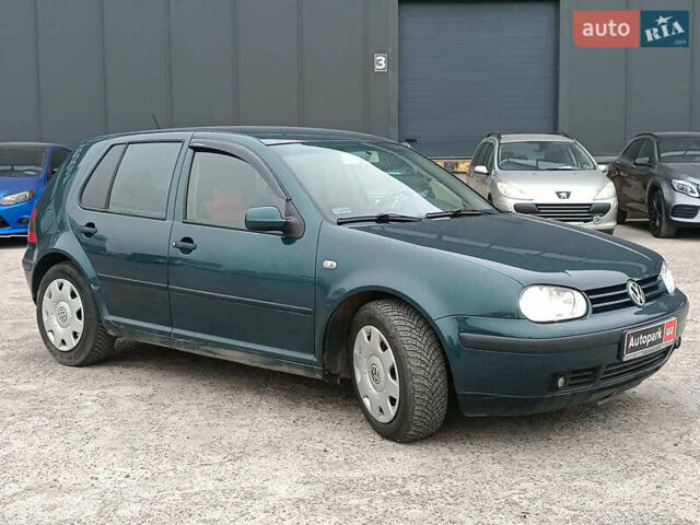 Зеленый Фольксваген Гольф, объемом двигателя 1.6 л и пробегом 170 тыс. км за 4990 $, фото 12 на Automoto.ua