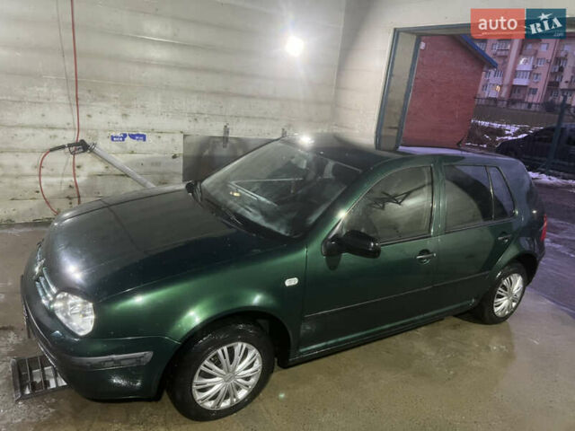 Зеленый Фольксваген Гольф, объемом двигателя 1.39 л и пробегом 210 тыс. км за 2650 $, фото 15 на Automoto.ua