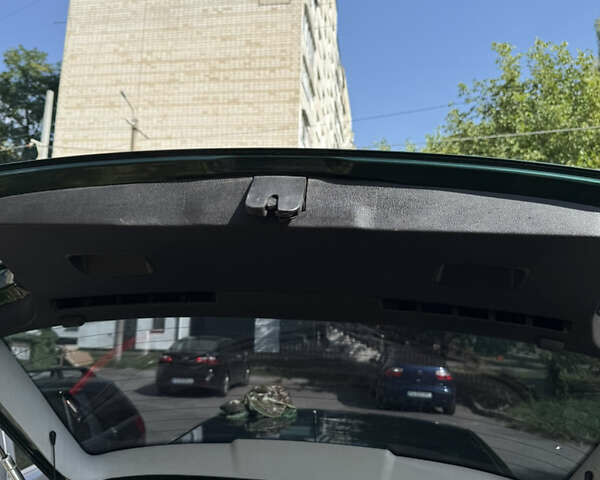 Зелений Фольксваген Гольф, об'ємом двигуна 1.6 л та пробігом 252 тис. км за 3600 $, фото 32 на Automoto.ua