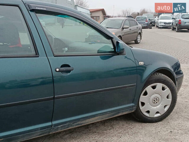 Зеленый Фольксваген Гольф, объемом двигателя 1.6 л и пробегом 170 тыс. км за 4990 $, фото 9 на Automoto.ua