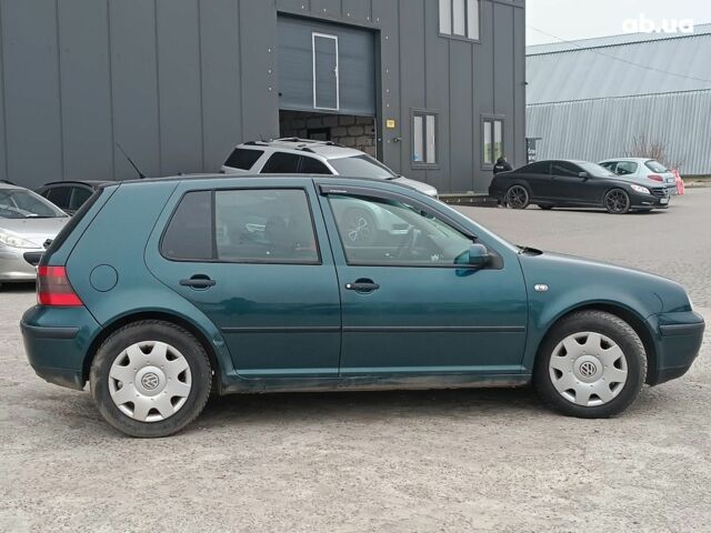 Зеленый Фольксваген Гольф, объемом двигателя 1.6 л и пробегом 170 тыс. км за 4990 $, фото 10 на Automoto.ua