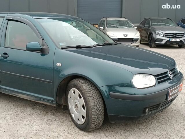 Зеленый Фольксваген Гольф, объемом двигателя 1.6 л и пробегом 170 тыс. км за 4990 $, фото 11 на Automoto.ua