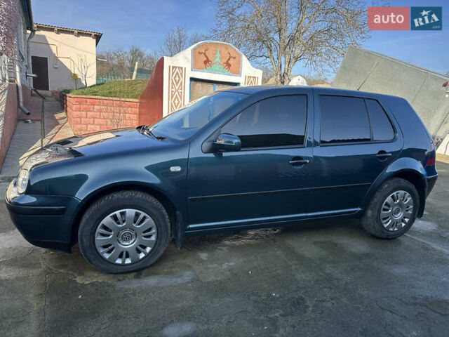 Зеленый Фольксваген Гольф, объемом двигателя 1.6 л и пробегом 204 тыс. км за 4800 $, фото 8 на Automoto.ua