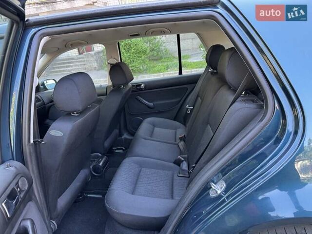 Зеленый Фольксваген Гольф, объемом двигателя 1.4 л и пробегом 240 тыс. км за 4250 $, фото 7 на Automoto.ua