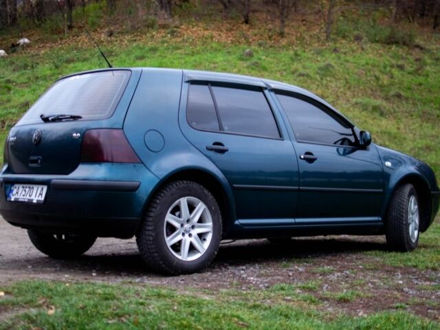 Зеленый Фольксваген Гольф, объемом двигателя 2 л и пробегом 250 тыс. км за 3950 $, фото 7 на Automoto.ua