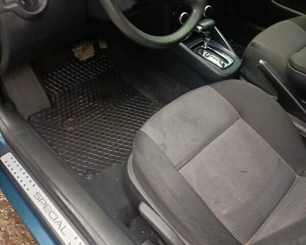 Зеленый Фольксваген Гольф, объемом двигателя 1.6 л и пробегом 114 тыс. км за 6500 $, фото 9 на Automoto.ua