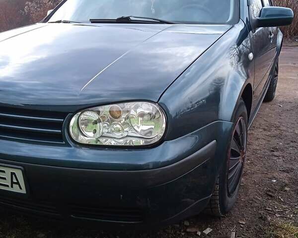 Зелений Фольксваген Гольф, об'ємом двигуна 1.4 л та пробігом 217 тис. км за 4500 $, фото 5 на Automoto.ua