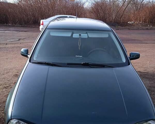 Зелений Фольксваген Гольф, об'ємом двигуна 1.4 л та пробігом 217 тис. км за 4500 $, фото 10 на Automoto.ua