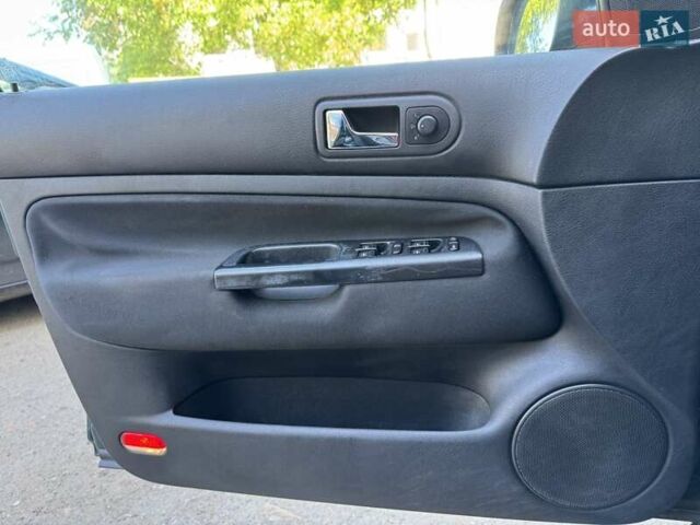 Зеленый Фольксваген Гольф, объемом двигателя 1.4 л и пробегом 240 тыс. км за 4250 $, фото 8 на Automoto.ua