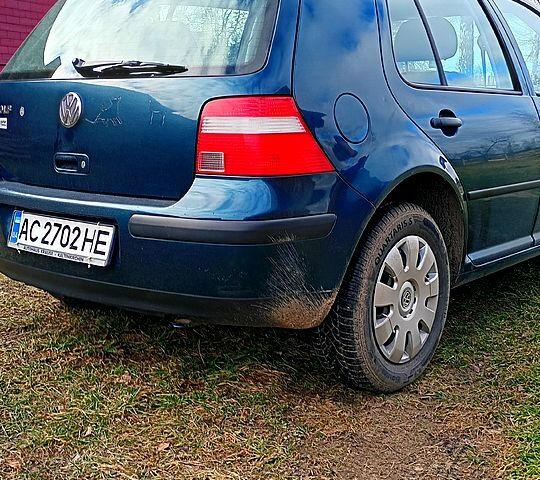 Зеленый Фольксваген Гольф, объемом двигателя 1.4 л и пробегом 250 тыс. км за 4200 $, фото 3 на Automoto.ua