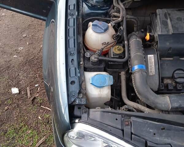 Зелений Фольксваген Гольф, об'ємом двигуна 1.4 л та пробігом 217 тис. км за 4500 $, фото 18 на Automoto.ua