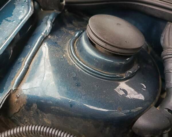 Зеленый Фольксваген Гольф, объемом двигателя 1.6 л и пробегом 114 тыс. км за 6500 $, фото 18 на Automoto.ua