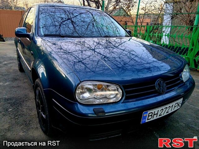 Зеленый Фольксваген Гольф, объемом двигателя 1.9 л и пробегом 239 тыс. км за 3500 $, фото 4 на Automoto.ua