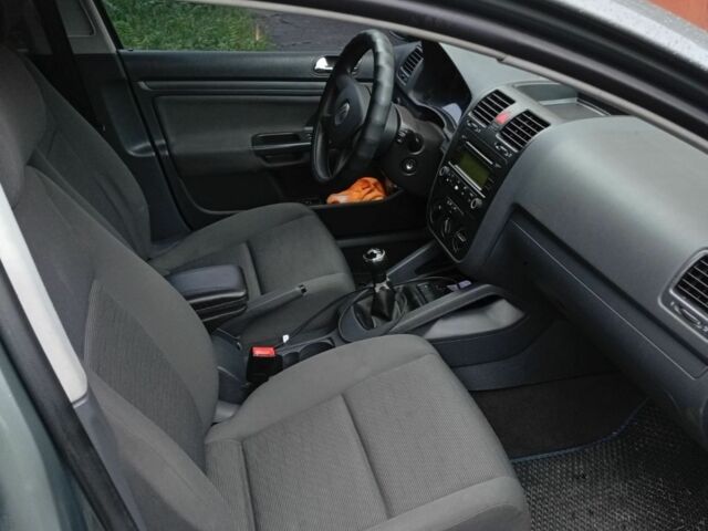 Зелений Фольксваген Гольф, об'ємом двигуна 1.4 л та пробігом 220 тис. км за 4500 $, фото 13 на Automoto.ua