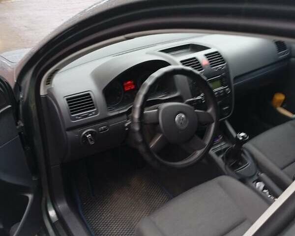 Зелений Фольксваген Гольф, об'ємом двигуна 1.4 л та пробігом 220 тис. км за 4500 $, фото 13 на Automoto.ua