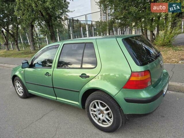Зеленый Фольксваген Гольф, объемом двигателя 1.98 л и пробегом 315 тыс. км за 4600 $, фото 8 на Automoto.ua