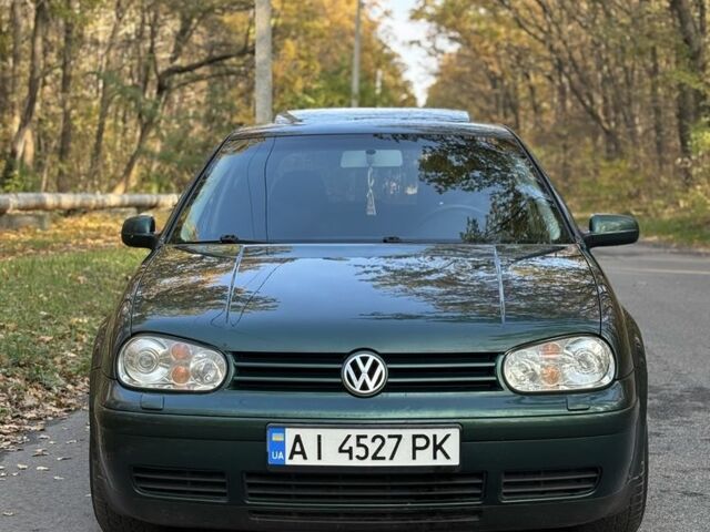 Фольксваген Гольф 2003 в Харькове на Automoto.ua Зеленый Фольксваген Гольф, объемом двигателя 1.6 л и пробегом 240 тыс. км за 4250 $, фото 1 на Automoto.ua