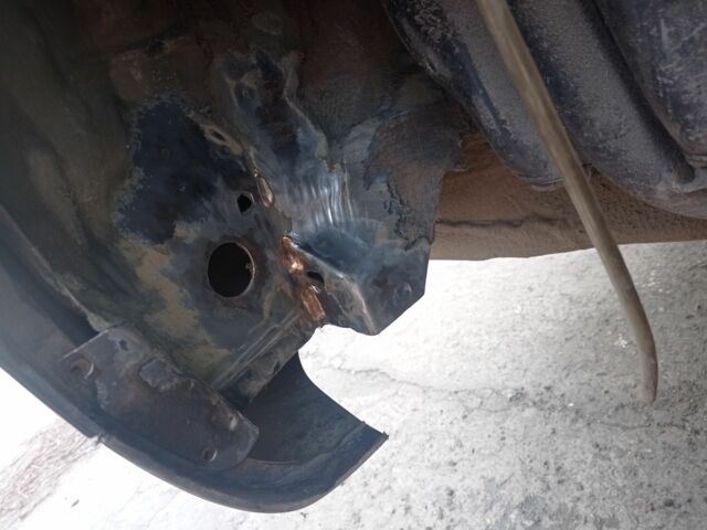 Зелений Фольксваген Гольф, об'ємом двигуна 1 л та пробігом 270 тис. км за 4000 $, фото 11 на Automoto.ua