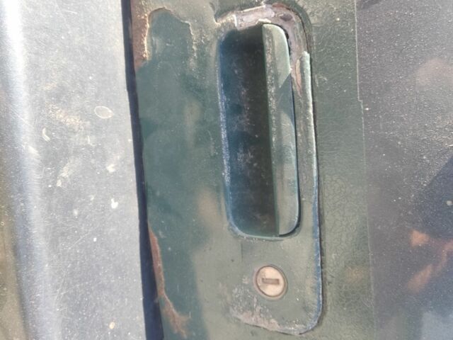 Зелений Фольксваген Гольф, об'ємом двигуна 0 л та пробігом 338 тис. км за 4000 $, фото 7 на Automoto.ua