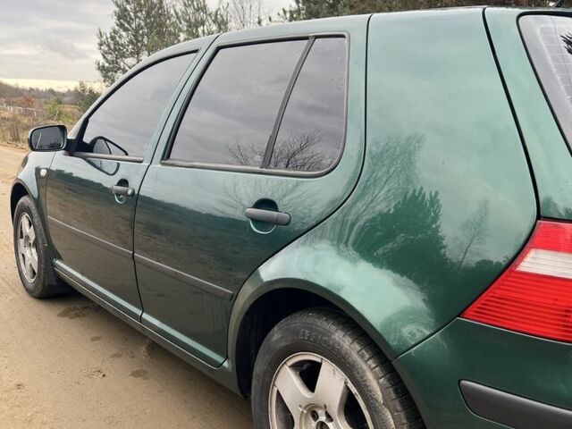 Зеленый Фольксваген Гольф, объемом двигателя 1.9 л и пробегом 290 тыс. км за 2199 $, фото 6 на Automoto.ua