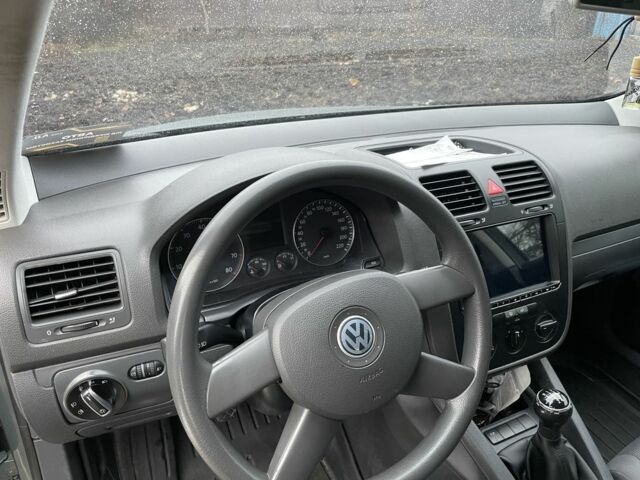 Зелений Фольксваген Гольф, об'ємом двигуна 1.4 л та пробігом 278 тис. км за 5000 $, фото 4 на Automoto.ua