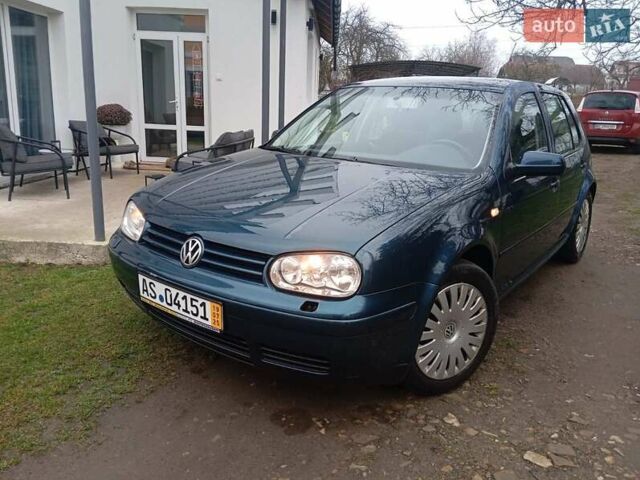 Зеленый Фольксваген Гольф, объемом двигателя 1.6 л и пробегом 250 тыс. км за 3500 $, фото 5 на Automoto.ua