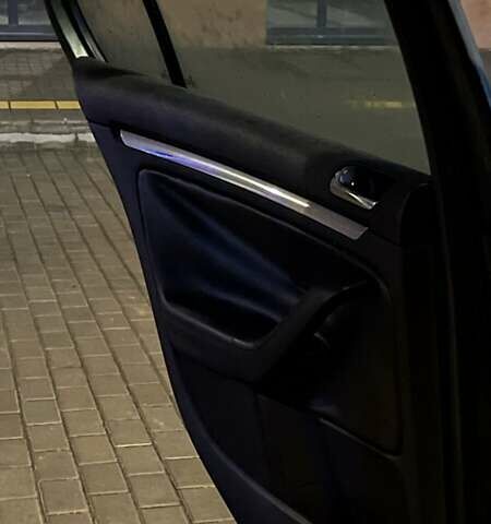 Зелений Фольксваген Гольф, об'ємом двигуна 1.6 л та пробігом 242 тис. км за 6500 $, фото 3 на Automoto.ua