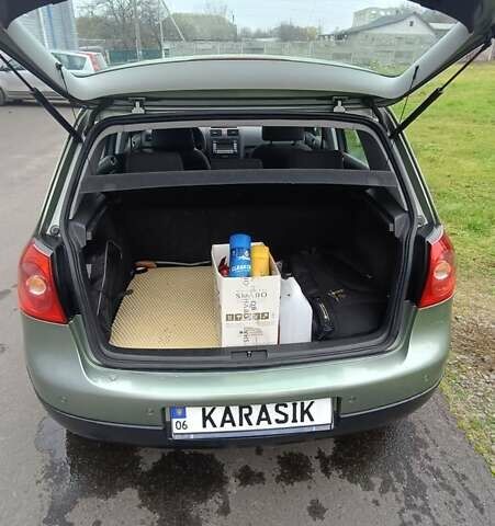 Зеленый Фольксваген Гольф, объемом двигателя 1.6 л и пробегом 232 тыс. км за 5700 $, фото 7 на Automoto.ua