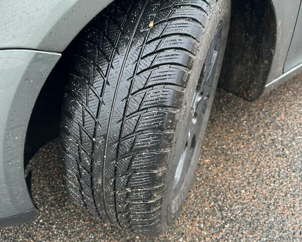 Зелений Фольксваген Гольф, об'ємом двигуна 1.9 л та пробігом 305 тис. км за 5800 $, фото 12 на Automoto.ua