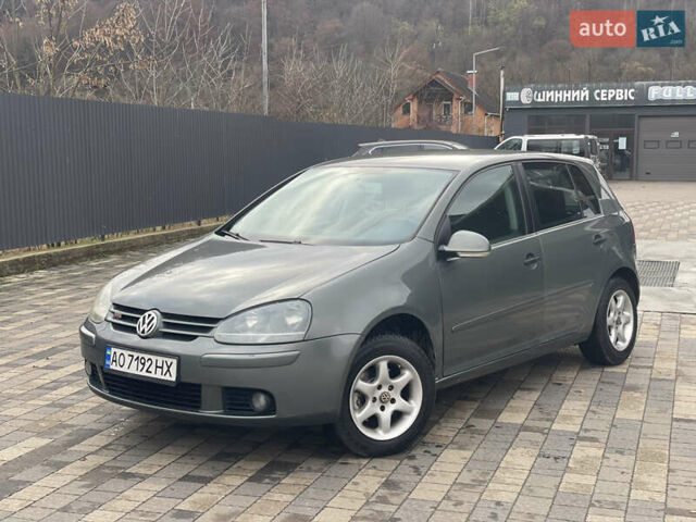 Зеленый Фольксваген Гольф, объемом двигателя 1.9 л и пробегом 304 тыс. км за 4450 $, фото 1 на Automoto.ua
