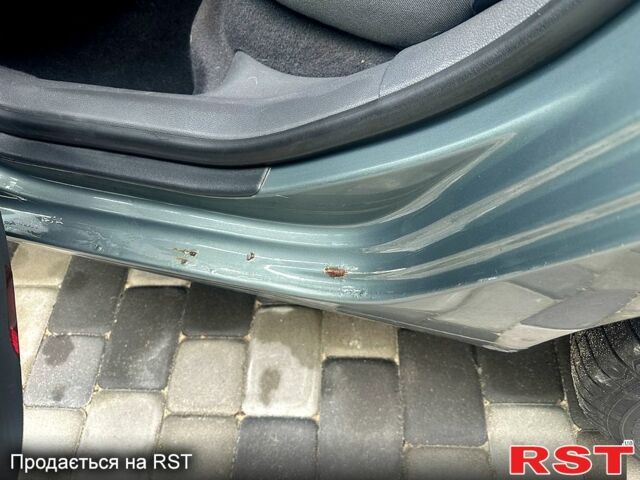 Зелений Фольксваген Гольф, об'ємом двигуна 1.4 л та пробігом 272 тис. км за 4000 $, фото 7 на Automoto.ua