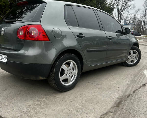 Зелений Фольксваген Гольф, об'ємом двигуна 1.6 л та пробігом 232 тис. км за 5699 $, фото 4 на Automoto.ua