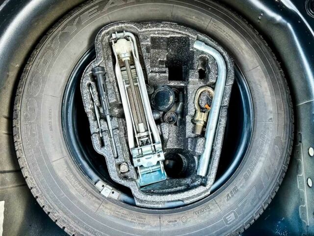 Зеленый Фольксваген Гольф, объемом двигателя 1.9 л и пробегом 196 тыс. км за 1329 $, фото 6 на Automoto.ua