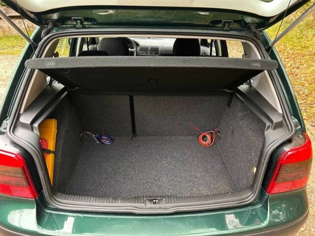 Зеленый Фольксваген Гольф, объемом двигателя 1.9 л и пробегом 196 тыс. км за 1329 $, фото 9 на Automoto.ua