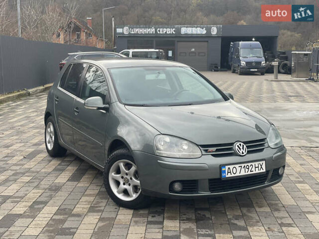Зеленый Фольксваген Гольф, объемом двигателя 1.9 л и пробегом 304 тыс. км за 4450 $, фото 2 на Automoto.ua