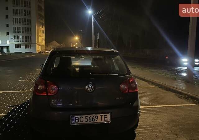 Зелений Фольксваген Гольф, об'ємом двигуна 1.6 л та пробігом 242 тис. км за 6500 $, фото 5 на Automoto.ua