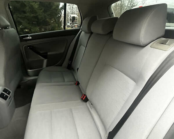 Зелений Фольксваген Гольф, об'ємом двигуна 1.6 л та пробігом 232 тис. км за 5699 $, фото 12 на Automoto.ua