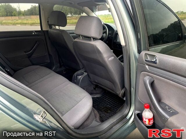 Зелений Фольксваген Гольф, об'ємом двигуна 1.4 л та пробігом 245 тис. км за 5100 $, фото 7 на Automoto.ua