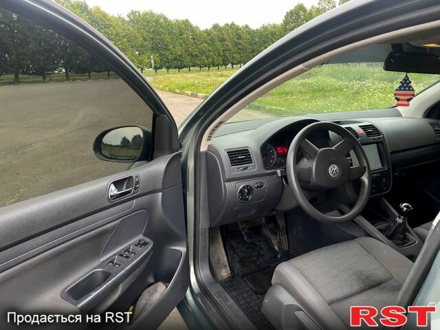 Зелений Фольксваген Гольф, об'ємом двигуна 1.4 л та пробігом 245 тис. км за 5100 $, фото 10 на Automoto.ua