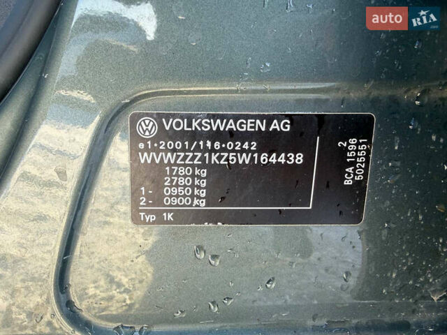 Зеленый Фольксваген Гольф, объемом двигателя 1.4 л и пробегом 222 тыс. км за 5599 $, фото 35 на Automoto.ua