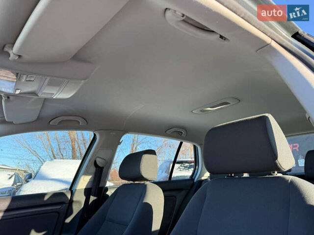 Зеленый Фольксваген Гольф, объемом двигателя 1.4 л и пробегом 222 тыс. км за 5599 $, фото 18 на Automoto.ua