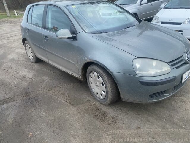 Зеленый Фольксваген Гольф, объемом двигателя 1.9 л и пробегом 255 тыс. км за 3088 $, фото 2 на Automoto.ua