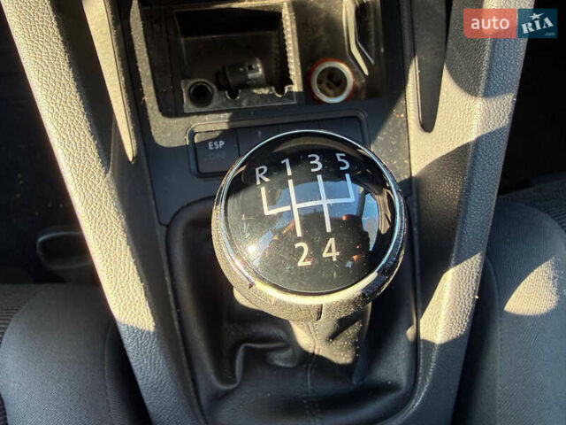 Зеленый Фольксваген Гольф, объемом двигателя 1.4 л и пробегом 222 тыс. км за 5599 $, фото 32 на Automoto.ua