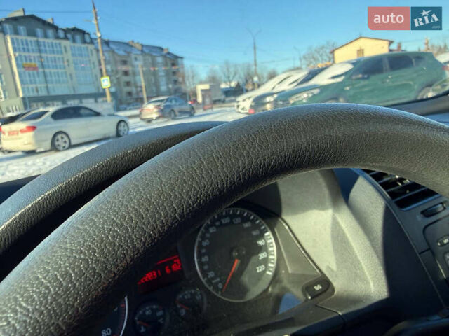 Зеленый Фольксваген Гольф, объемом двигателя 1.4 л и пробегом 222 тыс. км за 5599 $, фото 29 на Automoto.ua