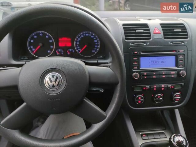Зелений Фольксваген Гольф, об'ємом двигуна 1.6 л та пробігом 190 тис. км за 6300 $, фото 7 на Automoto.ua