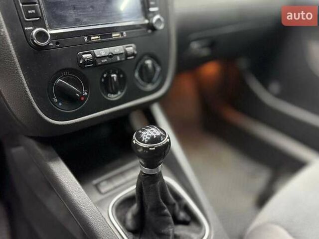 Зелений Фольксваген Гольф, об'ємом двигуна 1.9 л та пробігом 250 тис. км за 6700 $, фото 11 на Automoto.ua