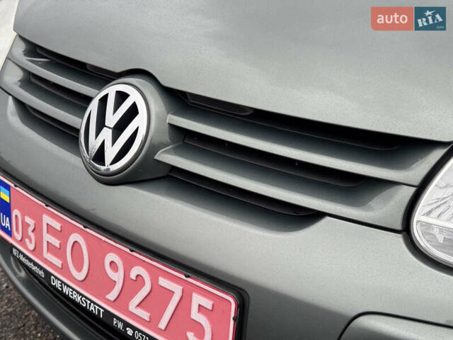 Зеленый Фольксваген Гольф, объемом двигателя 1.4 л и пробегом 201 тыс. км за 5850 $, фото 22 на Automoto.ua