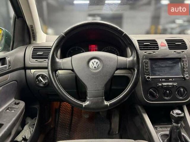 Зелений Фольксваген Гольф, об'ємом двигуна 1.9 л та пробігом 250 тис. км за 6700 $, фото 9 на Automoto.ua